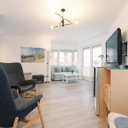 Appartement 10 *